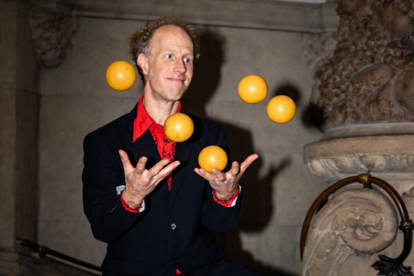 Jonglage in Berlin - Balljonglage